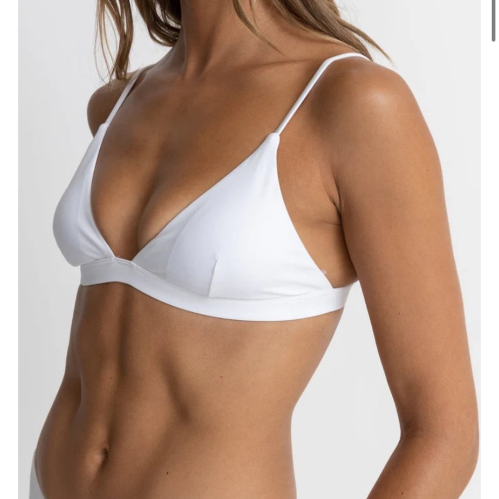 NWT!! Rhythm classic bracket White Triangle bikini top